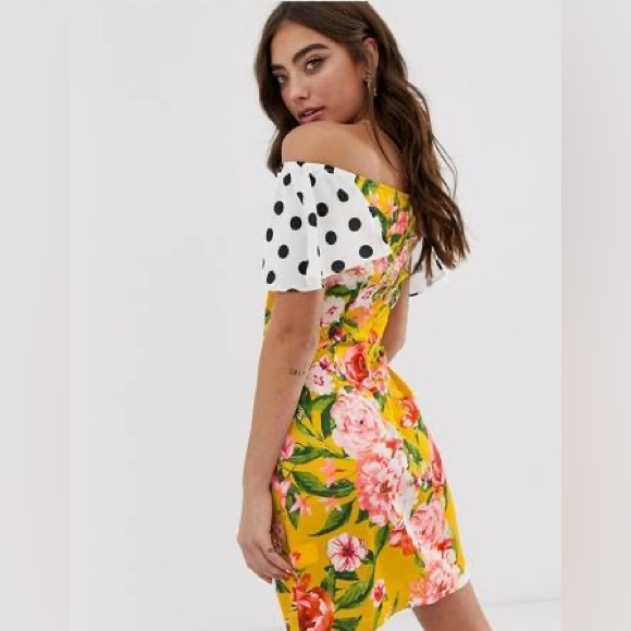 Never Fully Dressed Dresses & Skirts - Never Fully Dressed Off Shoulder Mini Dress In Spliced Print